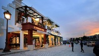 Ruko Aristoteles sebanyak 82 unit akan dipasarkan mulai tanggal 24 April 2021 dengan harga mulai dari 3 milyar rupiah. Peluncuran perdana tetap dilakukan secara virtual demi kenyamanan calon konsumen. Foto: dok. Summarecon Serpong