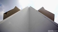 Masjid tersebut dibangun bertahap sejak 2013. 