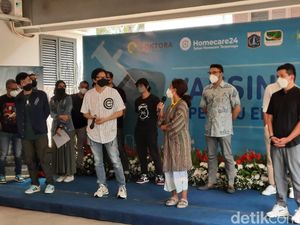 Armand Maulana, Nia Dinata Harap Vaksin Covid-19 Bikin Panggung dan Film Hidup Lagi