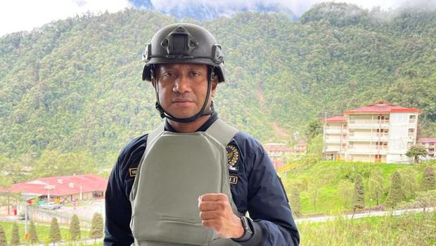 Yan Mandenas
