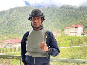 Legislator: 6 Prajurit TNI Gugur Diserang KKB Papua, 21 Belum Ada Kabar