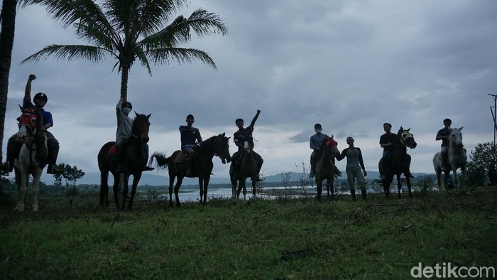 Berkuda di Banjarnegara