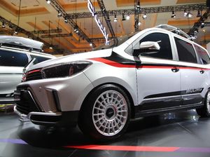 Dua Mobil Wuling Tampil Sporty di IIMS 2021
