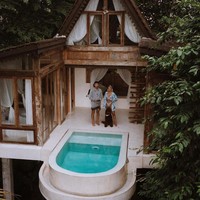 Satu hal yang kurang. Sesuatu yang lebih penting bagiku dari apapun, kebahagiaan, ungkap wanita asal Australia itu. Foto: Instagram @gypsea_lust