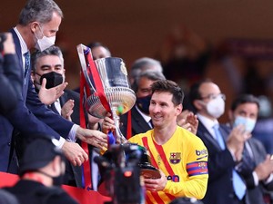 Barcelona Menjanjikan, Messi Yakin Mau Pergi?