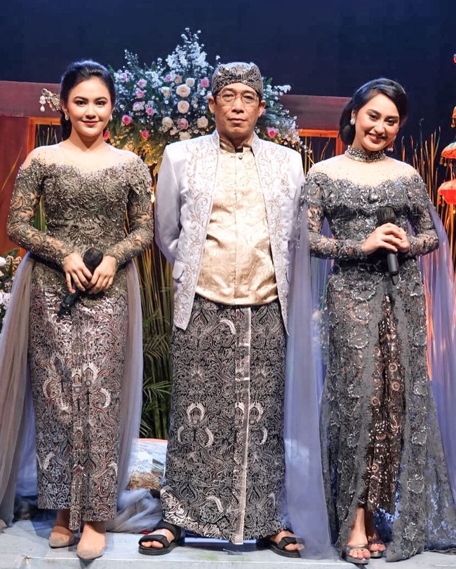 Begini kalau gaya Memes kompakan dengan Parto Patrio dan Mahalini. (Foto: Instagram/@memes_prameswari)