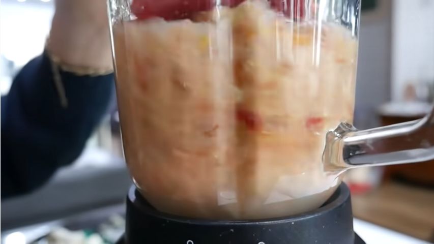 Orang Korea Bikin Asinan Sayur dan Ketagihan Rasa Enaknya.