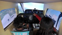 Kegiatan tersebut diselenggarakan untuk mengenalkan dan memberikan edukasi tentang dunia kedirgantaraan kepada masyarakat. 