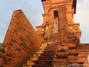 Melihat Replika Menara Kudus di Masjid Peninggalan Kiai Udan Panas