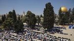Suasana Salat Jumat Pertama Ramadhan di Masjid Al-Aqsa