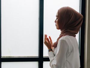 Meredam Emosi, Salah Satu Hikmah Kontrol Diri
