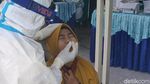 Foto: SMA di Sragen Gelar Tes Antigen Usai 3 Guru Wafat Corona