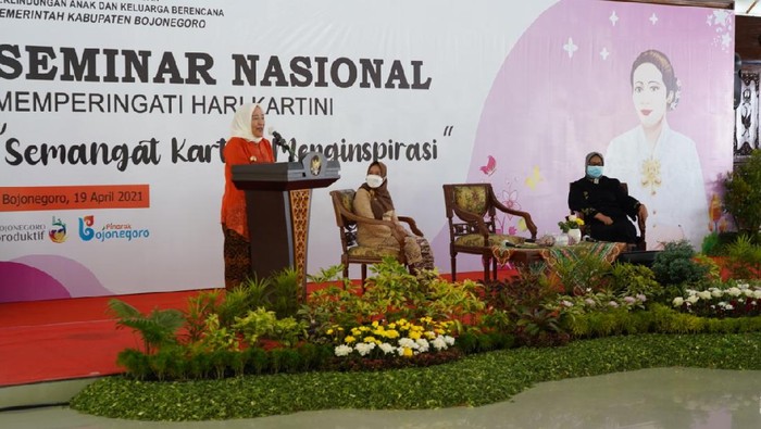 bupati anna