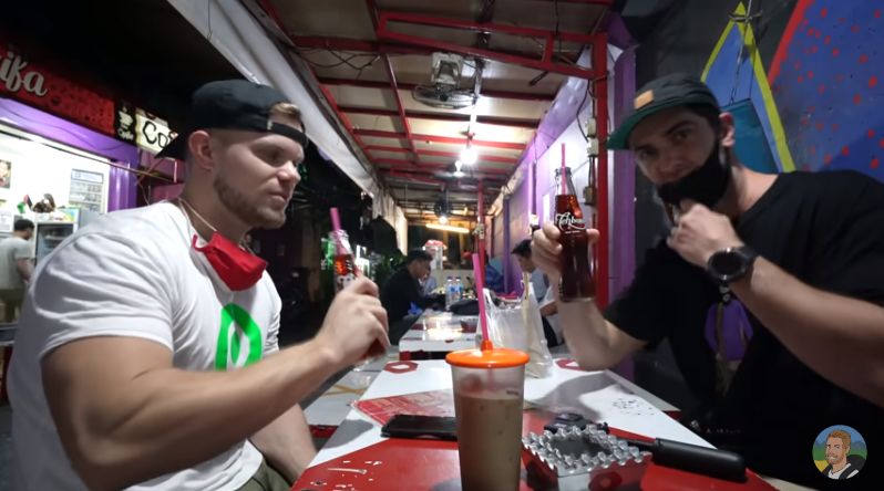 Coba Puasa Untuk Pertama Kali di Jakarta, Bule Ini Sebut Berat Banget!