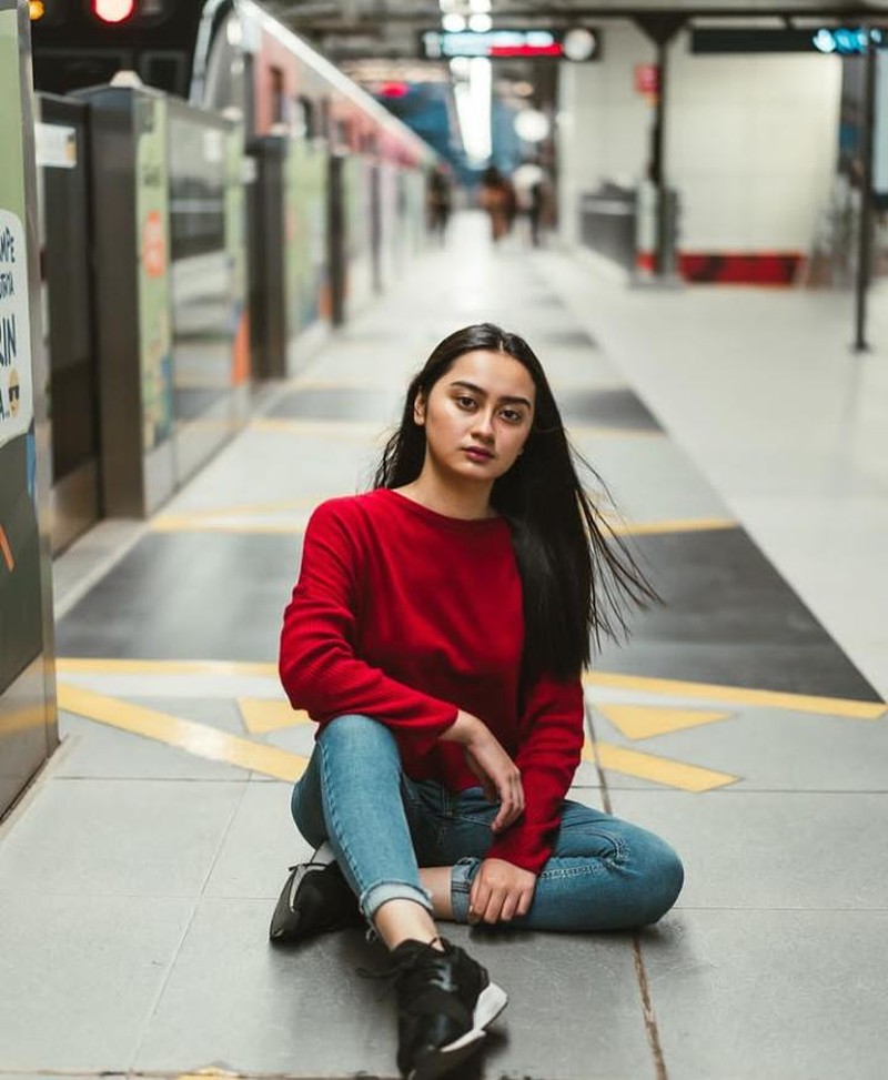 Galeri Foto Memes Prameswari