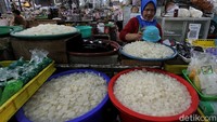 Memasuki bulan Ramadhan, penjualan kolang-kaling pun mengalami peningkatan.
