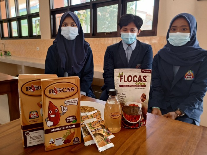 Kudapan Abon dan Gula dari Kulit Singkong Buatan Siswa SMAN 3 Ponorogo