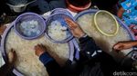 Laris Manis Penjualan Kolang-kaling di Kala Ramadhan