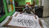 Al-Quran itu dibuat di salah satu pesantren di Wonosobo pada tahun 2001 lalu.