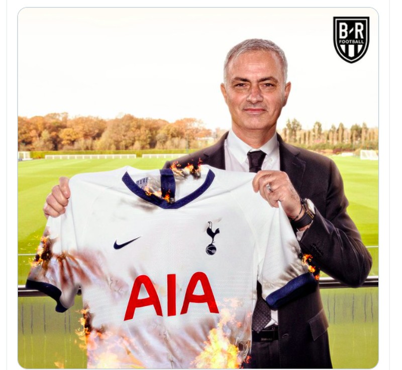 Meme Mourinho Dipecat