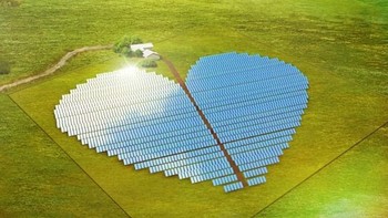 The Heart of New Caledonia di Kaledonia Baru. Pembangkit tenaga surya ini sengaja dibuat berbentuk hati untuk mendorong penduduk pulau itu agar mulai mencintai tenaga surya. The Heart of New Caledonia akan memberi daya pada 750 rumah di pulau itu. Foto: via Euronews