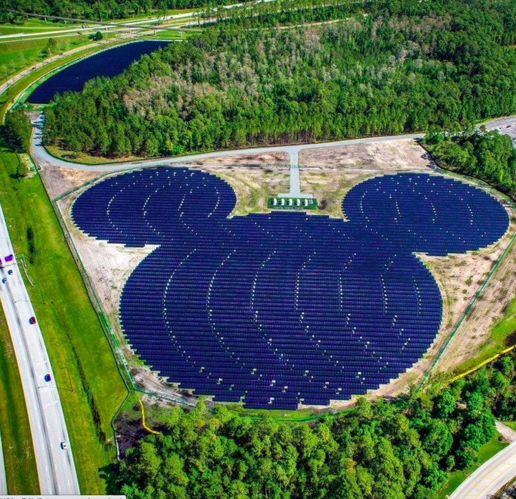 pembangkit listrik tenaga surya