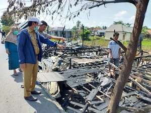 Bupati Ogan Komering Ilir Bangun Ulang Rumah Korban Kebakaran