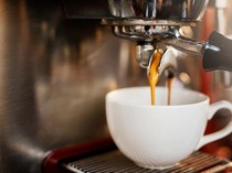 5 Budaya Minum Kopi ala Orang Italia, Ternyata Ada Aturannya!