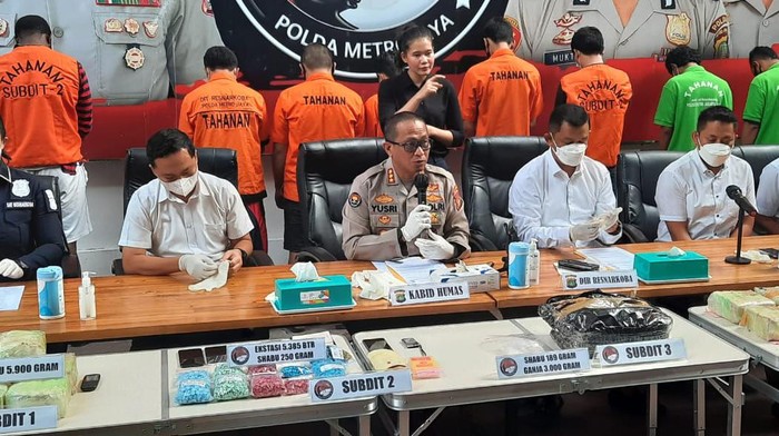 Polda Metro tangkap jaringan narkoba