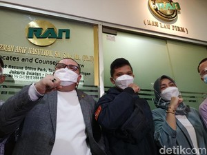 Kuasa Hukum Sandi Pertanyakan Urgensi Panggilan Kemendagri