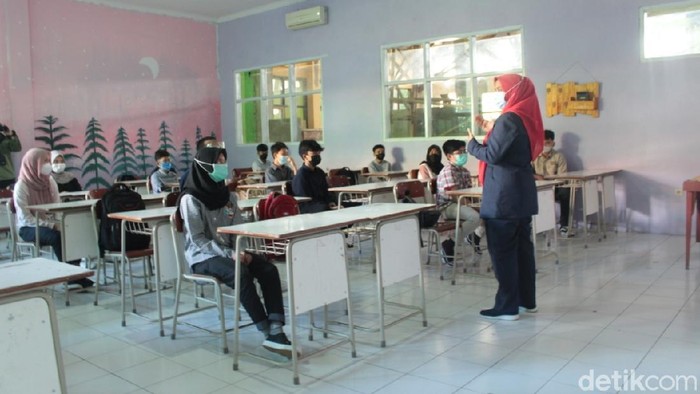 Simulasi pembelajaran tatap muka di Garut sudah dimulai