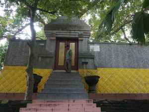 Arkeolog Sebut Situs Siti Inggil Bukan Makam Raden Wijaya, Tapi Mandapa