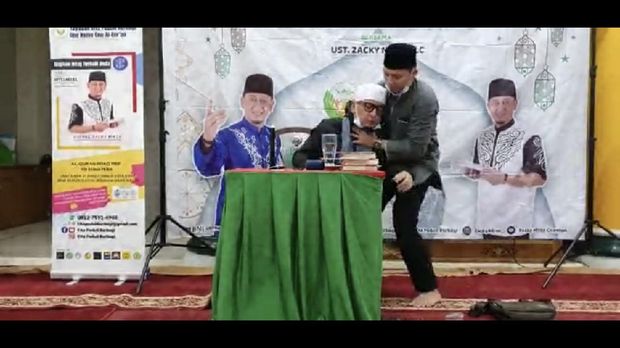 ustaz Zacky Mirza