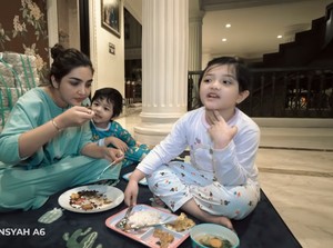 Hebat! Rafathar dan Arsy Bisa Puasa Seharian Penuh Tahun Ini
