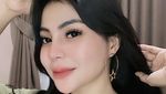 Cantiknya Tisya Erni, Model Hot yang Suka Ngopi dan Ngemil Apel