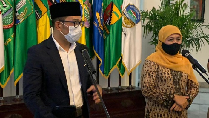 Gubernur Jawa Timur Khofifah Indar Parawansa bersilaturahmi dengan Gubernur Jawa Barat Ridwan Kamil di Kantor Pemprov Jabar (Gedung Sate)