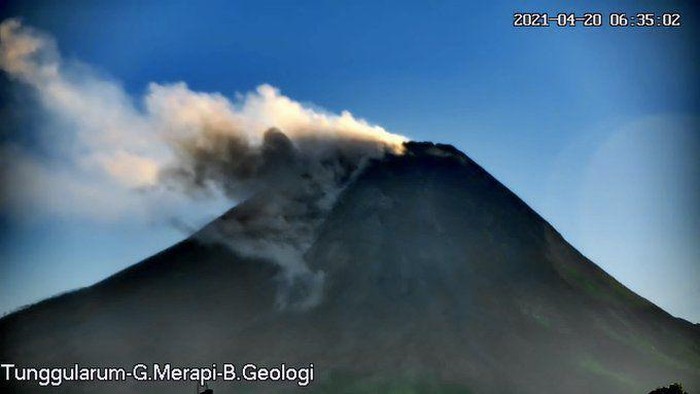 Gunung Merapi erupsi, 20/4/2021