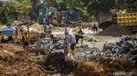 Hati-hati! Jalan Penghubung Kalsel-Kalteng Rusak dan Berdebu