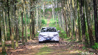Ioniq diambil dari konsep i-oniq yang debut di Geneva Motor Show 2012 silam.