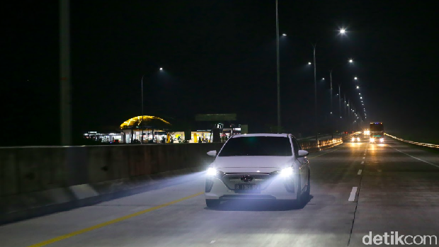 Hyundai Ioniq Tembus Jakarta-Bali Hyundai Ioniq Tembus Jakarta-Bali