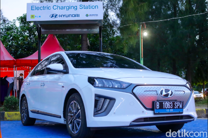 Hyundai Ioniq Tembus Jakarta-Bali