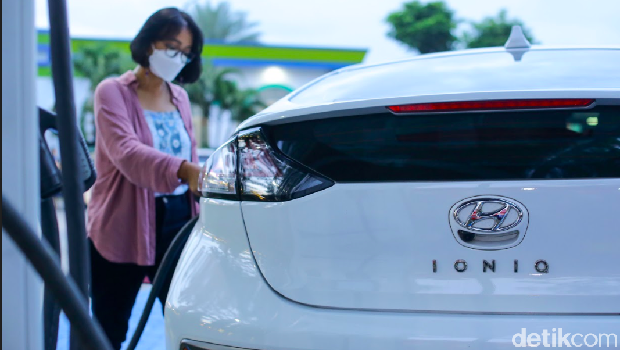 Hyundai Ioniq Tembus Jakarta-Bali