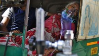 COVID-19 di India sempat mereda, namun lonjakan kembali terjadi saat para ilmuwan memperkirakan herd immunity sudah hampir tercapai. AP Photo/Ajit Solanki.