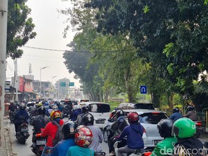 Pagi Ini, Lalin Jelang Flyover Tapal Kuda Ramai Lancar