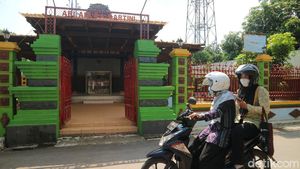 Menyambangi Monumen Ari-ari RA Kartini di Jepara