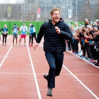 William, Harry dan Kate berpartisipasi dalam Marathon Training Day bersama tim Heads Together di Queen Elizabeth Olympic Park, 5 Februari 2017. Mereka tampak menikmati lomba lari ini, terutama Pangeran Harry! Foto: Getty Images