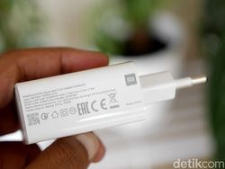 Unboxing Poco F3, Si HP Flagship Killer Reborn