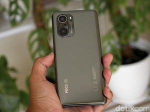 Perbandingan Poco F3, Vivo X60 Pro, dan Realme X50 Pro