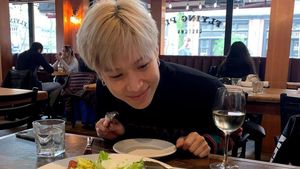 Taemin SHINee Segera Wamil, Intip Lagi Momennya Saat Kulineran