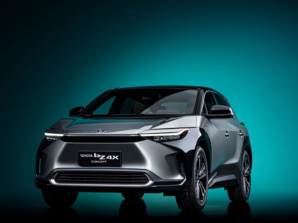 Toyota bZ4X, Mobil Listrik Pertama Toyota